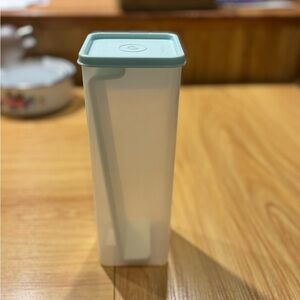 VINT Tall Tupperware Cheese Butter Cracker Storage Container with Light Blue Lid